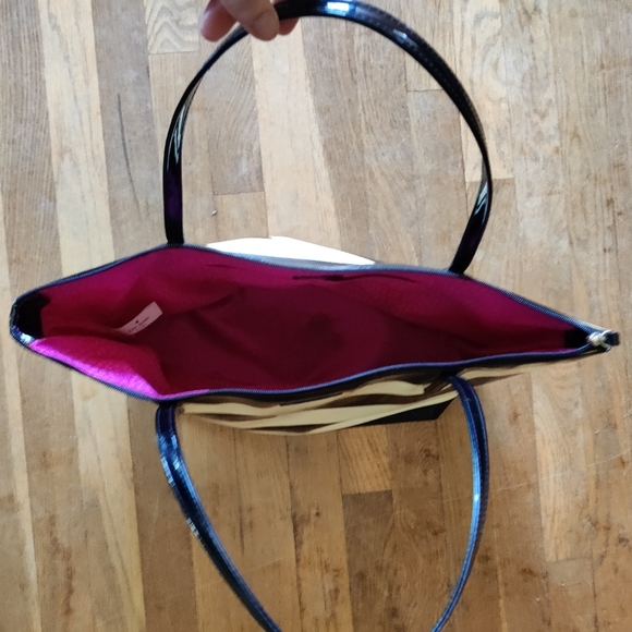 Kate Spade Sophie Penn Valley Black and Cream Striped Tote Bag - Picture 8 of 14